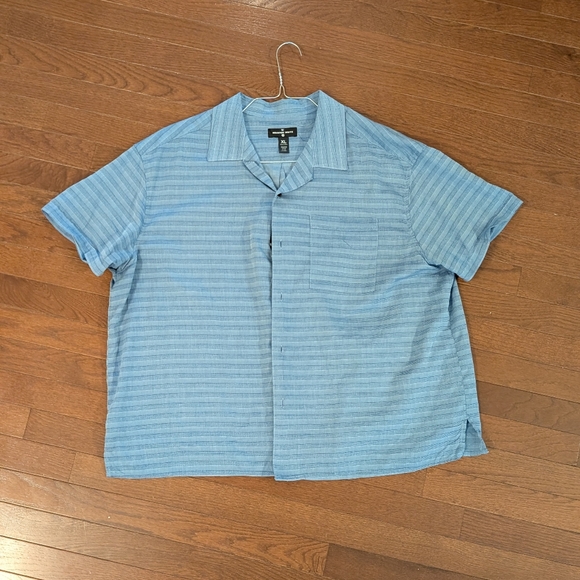 Target x Houston White - 2 Shirt Bundle - Striped Men's Casual Shirts - Picture 5 of 7